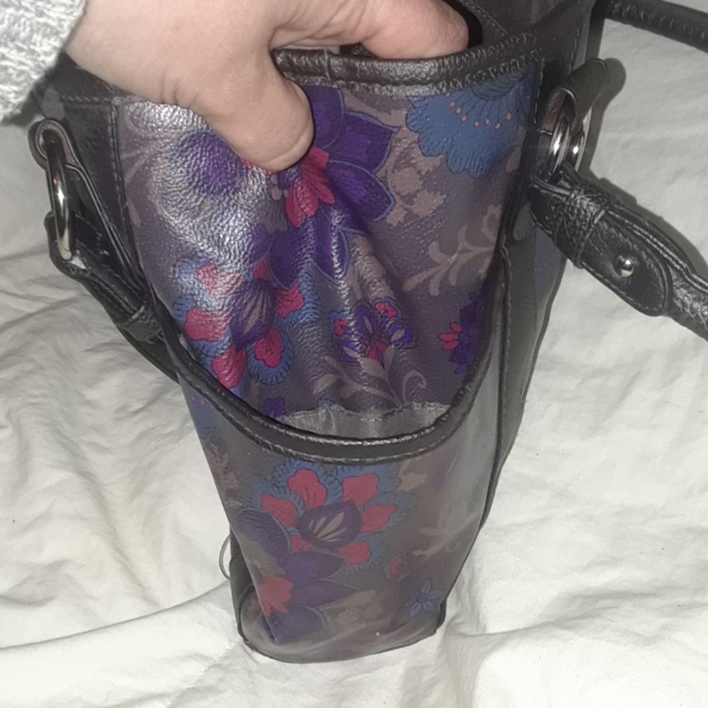 Rosetti Handbag/Purse - Picture 8 of 8